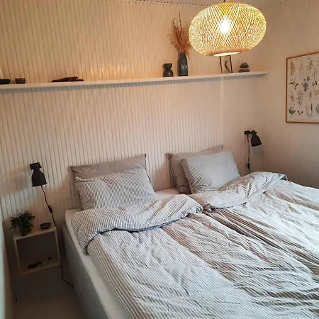 Cozy Summer House In For 5 People Lønstrup