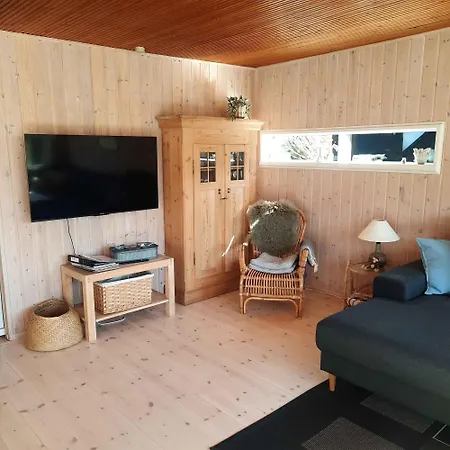 Cozy Summer House In For 5 People Feriehus *