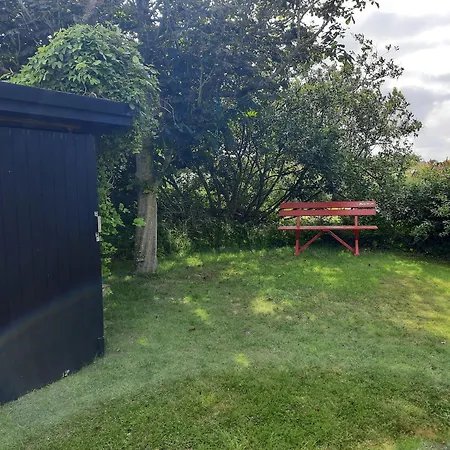 Cozy Summer House In For 5 People *