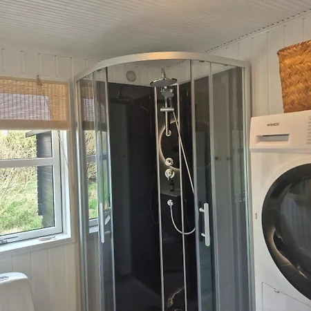 Cozy Summer House In For 5 People *