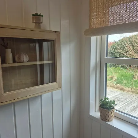 Cozy Summer House In For 5 People * Lønstrup
