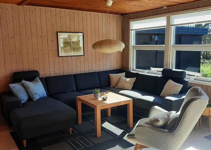 Cozy Summer House In For 5 People *