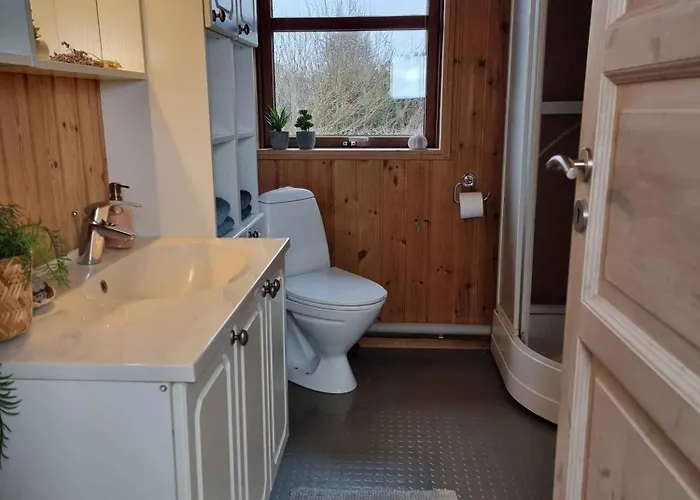 Cozy Summer House In For 5 People Lønstrup